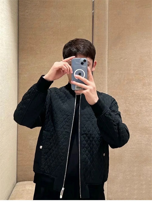 Burberry 버버리 퀼팅 나일론 봄버 자켓 레플리카 6번 이미지 - 의류 | 세미샵 레플리카 사이트