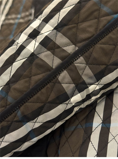 Burberry 버버리 퀼팅 나일론 봄버 자켓 레플리카 24번 이미지 - 의류 | 세미샵 레플리카 사이트