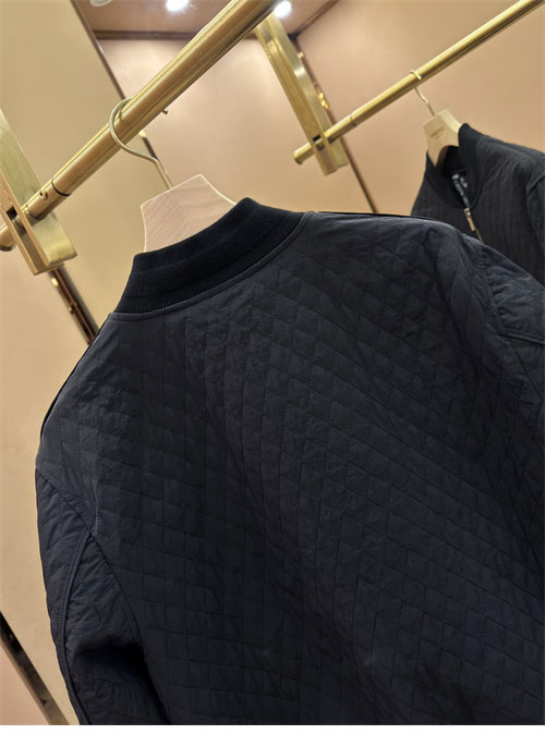 Burberry 버버리 퀼팅 나일론 봄버 자켓 레플리카 29번 이미지 - 의류 | 세미샵 레플리카 사이트