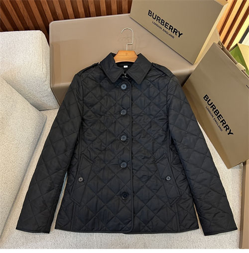 Burberry 버버리 퀼팅 여성용 자켓 레플리카 4번 이미지 - 의류 | 세미샵 레플리카 사이트