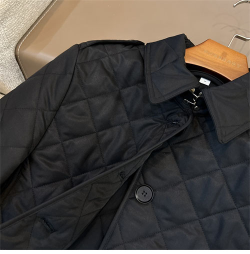 Burberry 버버리 퀼팅 여성용 자켓 레플리카 13번 이미지 - 의류 | 세미샵 레플리카 사이트