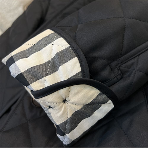 Burberry 버버리 퀼팅 여성용 자켓 레플리카 14번 이미지 - 의류 | 세미샵 레플리카 사이트