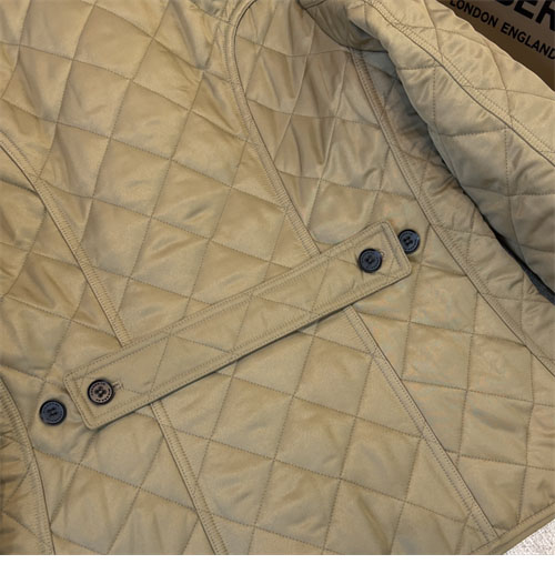 Burberry 버버리 퀼팅 여성용 자켓 레플리카 27번 이미지 - 의류 | 세미샵 레플리카 사이트