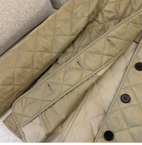 Burberry 버버리 퀼팅 여성용 자켓 레플리카 34번 이미지 - 의류 | 세미샵 레플리카 사이트