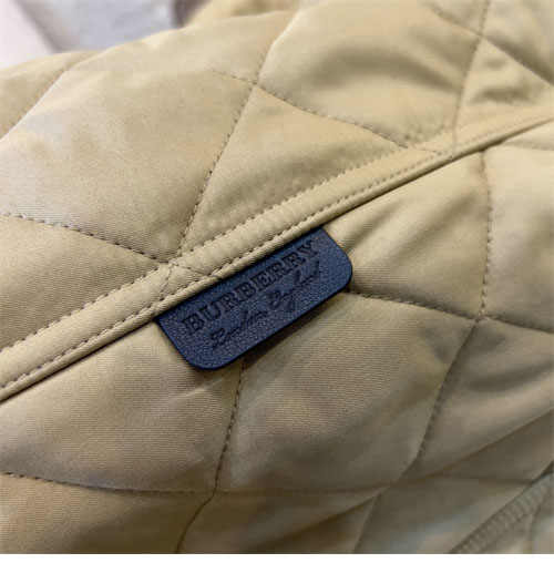 Burberry 버버리 퀼팅 여성용 자켓 레플리카 36번 이미지 - 의류 | 세미샵 레플리카 사이트