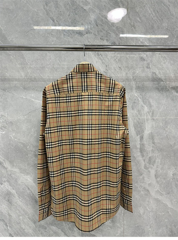 Burberry 버버리 클래식 체크 코튼 포플린 셔츠 레플리카 22번 이미지 - 의류 | 세미샵 레플리카 사이트