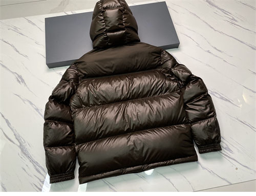 Burberry 버버리 패치 클래식 푸퍼 다운 패딩 자켓 레플리카 32번 이미지 - 의류 | 세미샵 레플리카 사이트