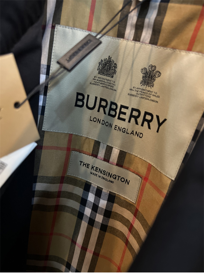 Burberry 버버리 해리티지 여성용 뉴 켄징턴 트렌치코트 블랙 레플리카 10번 이미지 - 의류 | 세미샵 레플리카 사이트