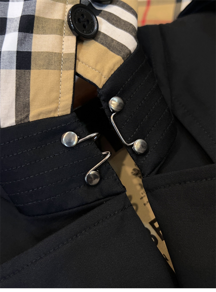 Burberry 버버리 해리티지 여성용 뉴 켄징턴 트렌치코트 블랙 레플리카 14번 이미지 - 의류 | 세미샵 레플리카 사이트