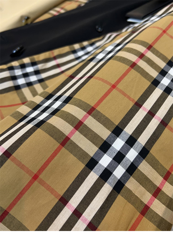 Burberry 버버리 해리티지 여성용 뉴 켄징턴 트렌치코트 블랙 레플리카 15번 이미지 - 의류 | 세미샵 레플리카 사이트