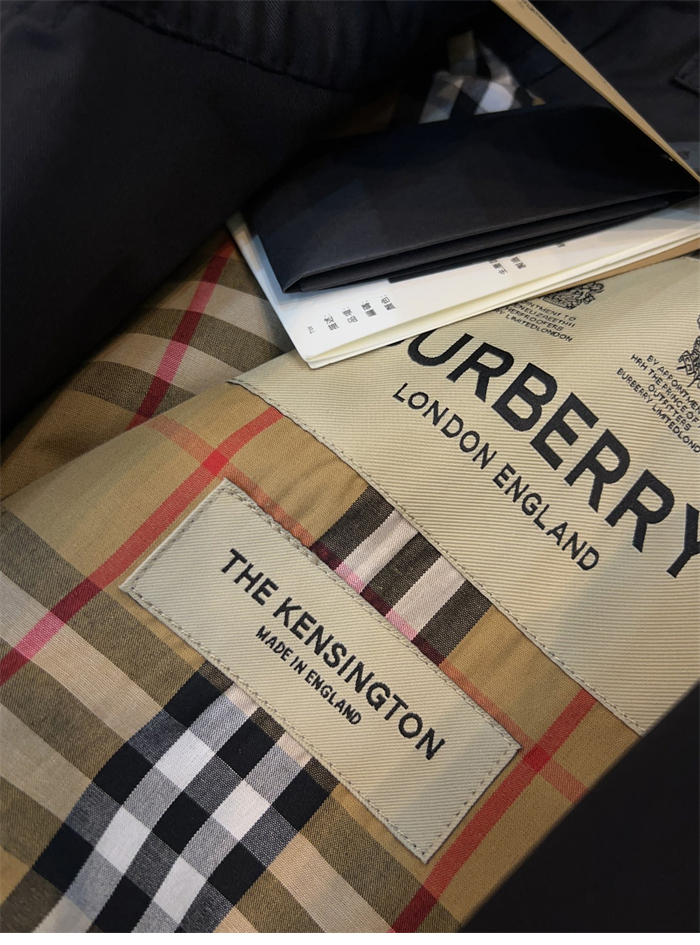 Burberry 버버리 해리티지 여성용 뉴 켄징턴 트렌치코트 블랙 레플리카 19번 이미지 - 의류 | 세미샵 레플리카 사이트