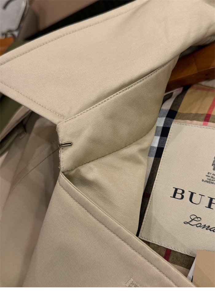 Burberry 버버리 해리티지 여성용 롱 뉴 웨스트민스터 트렌치 코트 베이지 레플리카 12번 이미지 - 의류 | 세미샵 레플리카 사이트
