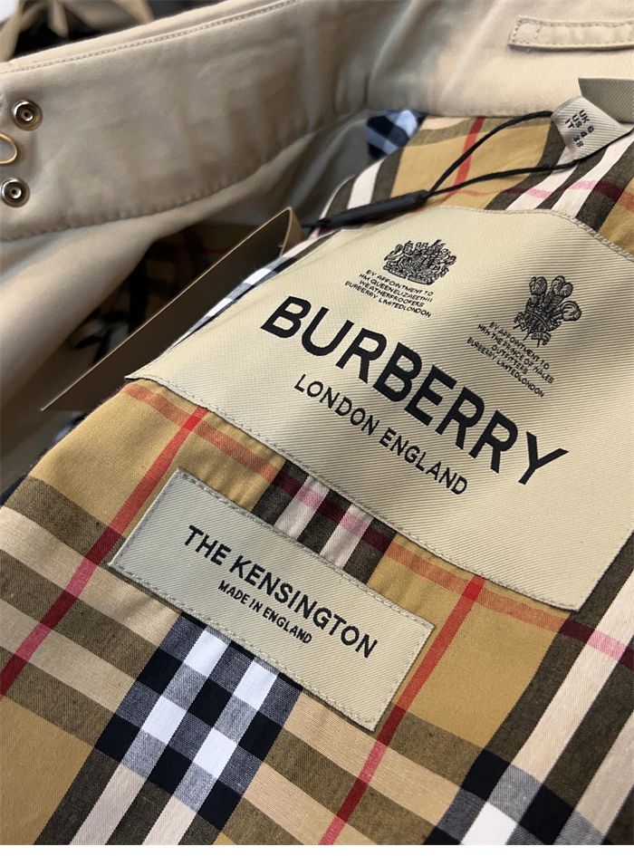 Burberry 버버리 해리티지 여성용 롱 뉴 켄징턴 베이지 레플리카 21번 이미지 - 의류 | 세미샵 레플리카 사이트