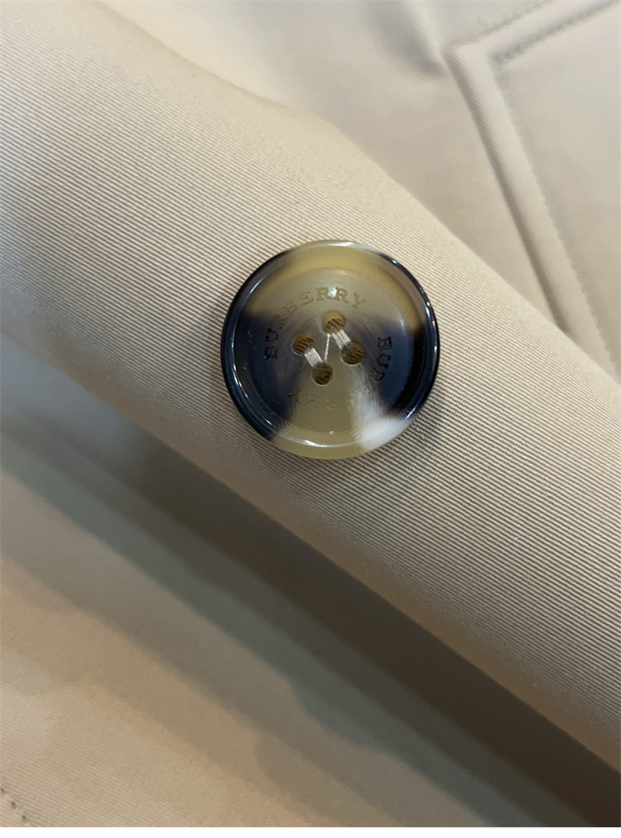 Burberry 버버리 해리티지 여성용 롱 뉴 켄징턴 베이지 레플리카 23번 이미지 - 의류 | 세미샵 레플리카 사이트