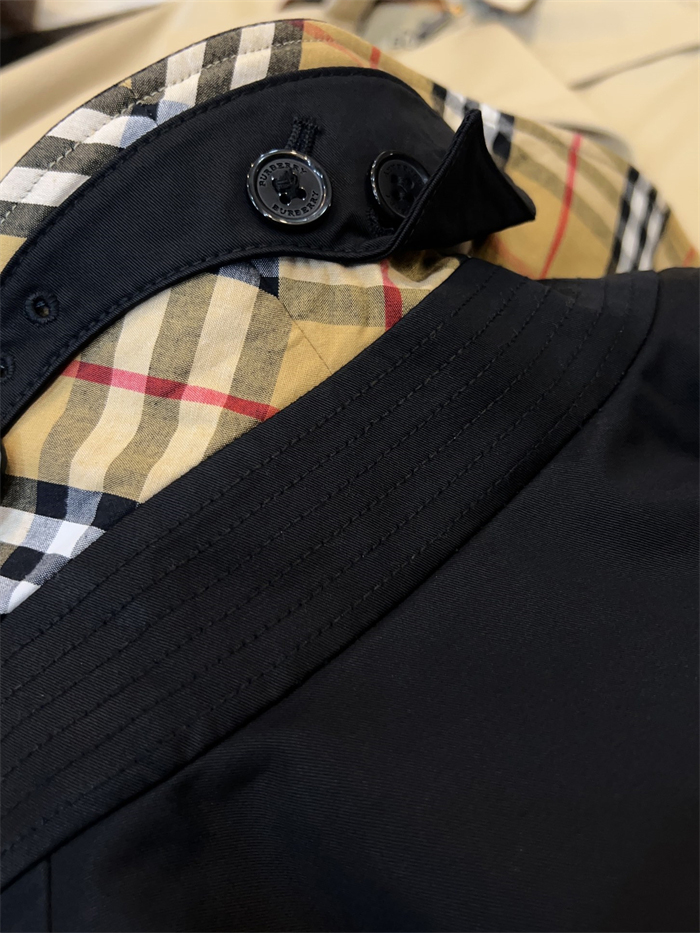 Burberry 버버리 해리티지 여성용 롱 뉴 켄징턴 블랙 레플리카 15번 이미지 - 의류 | 세미샵 레플리카 사이트