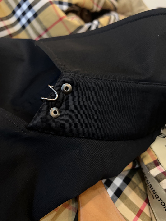 Burberry 버버리 해리티지 여성용 롱 뉴 켄징턴 블랙 레플리카 16번 이미지 - 의류 | 세미샵 레플리카 사이트