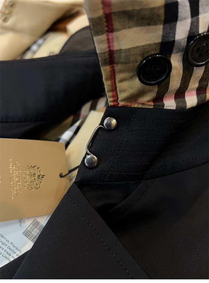 Burberry 버버리 해리티지 여성용 롱 뉴 켄징턴 블랙 레플리카 19번 이미지 - 의류 | 세미샵 레플리카 사이트