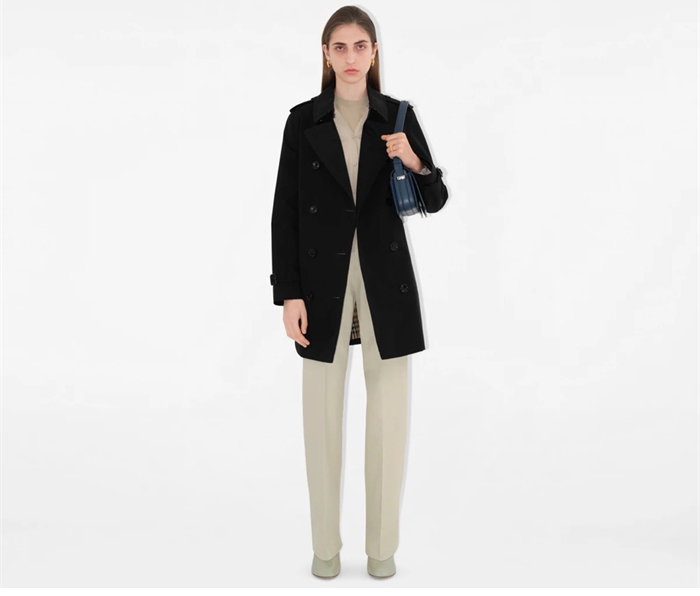 Burberry 버버리 해리티지 여성용 숏 뉴 켄징턴 트렌치코트 블랙 레플리카 3번 이미지 - 의류 | 세미샵 레플리카 사이트