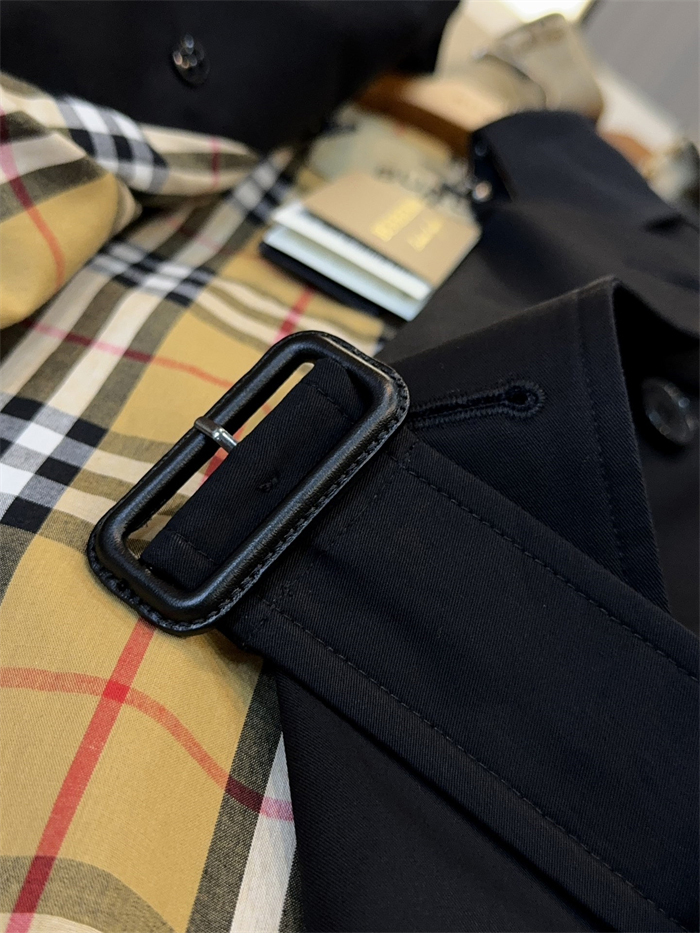 Burberry 버버리 해리티지 여성용 숏 뉴 켄징턴 트렌치코트 블랙 레플리카 14번 이미지 - 의류 | 세미샵 레플리카 사이트