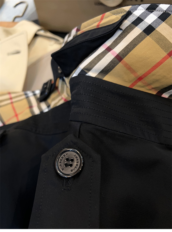 Burberry 버버리 해리티지 여성용 숏 뉴 켄징턴 트렌치코트 블랙 레플리카 20번 이미지 - 의류 | 세미샵 레플리카 사이트