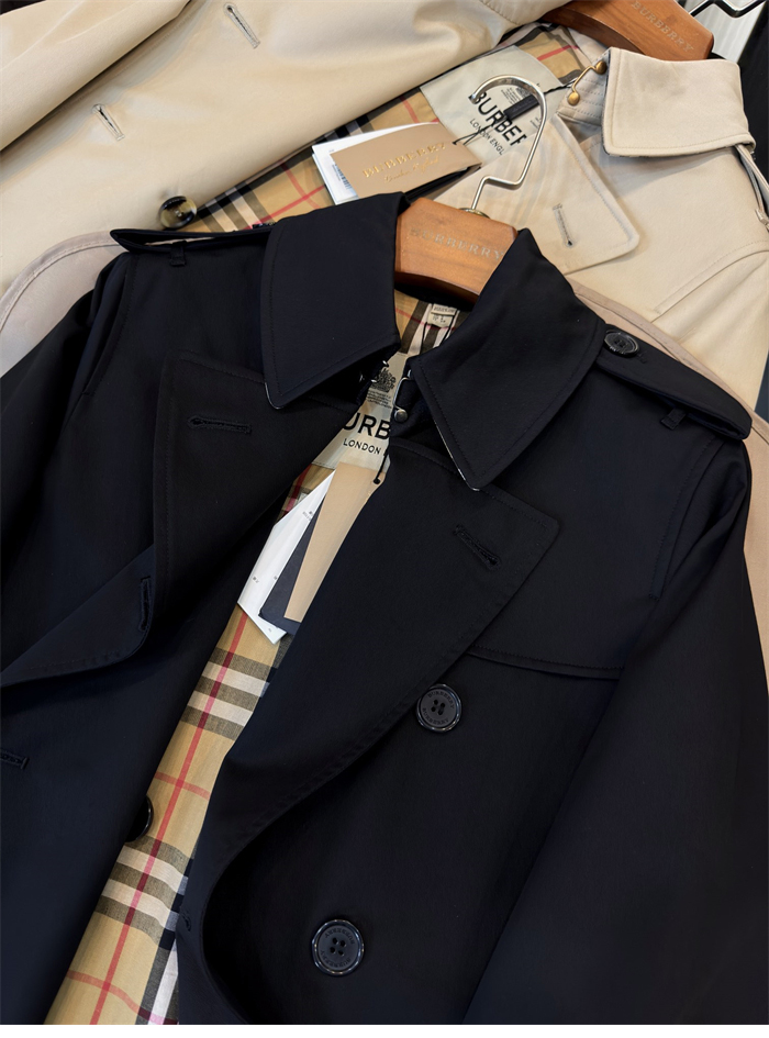 Burberry 버버리 해리티지 여성용 숏 뉴 켄징턴 트렌치코트 블랙 레플리카 22번 이미지 - 의류 | 세미샵 레플리카 사이트
