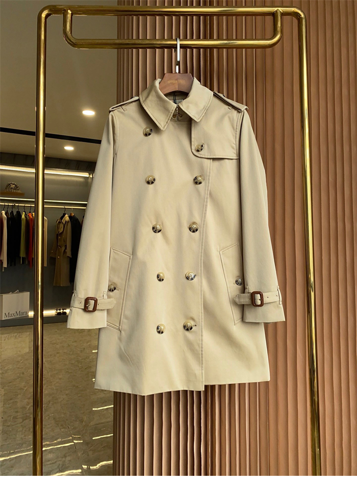 Burberry 버버리 해리티지 여성용 숏 켄징턴 트렌치코트 베이지 레플리카 5번 이미지 - 의류 | 세미샵 레플리카 사이트