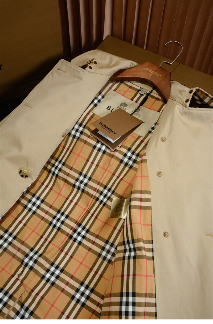 Burberry 버버리 해리티지 여성용 숏 켄징턴 트렌치코트 베이지 레플리카 20번 이미지 - 의류 | 세미샵 레플리카 사이트