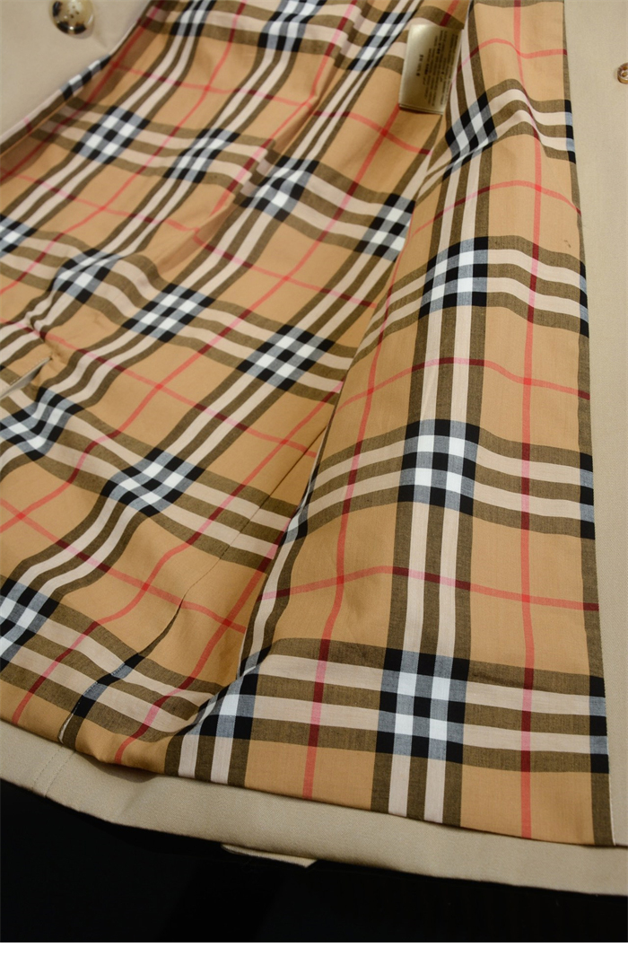 Burberry 버버리 해리티지 여성용 숏 켄징턴 트렌치코트 베이지 레플리카 24번 이미지 - 의류 | 세미샵 레플리카 사이트