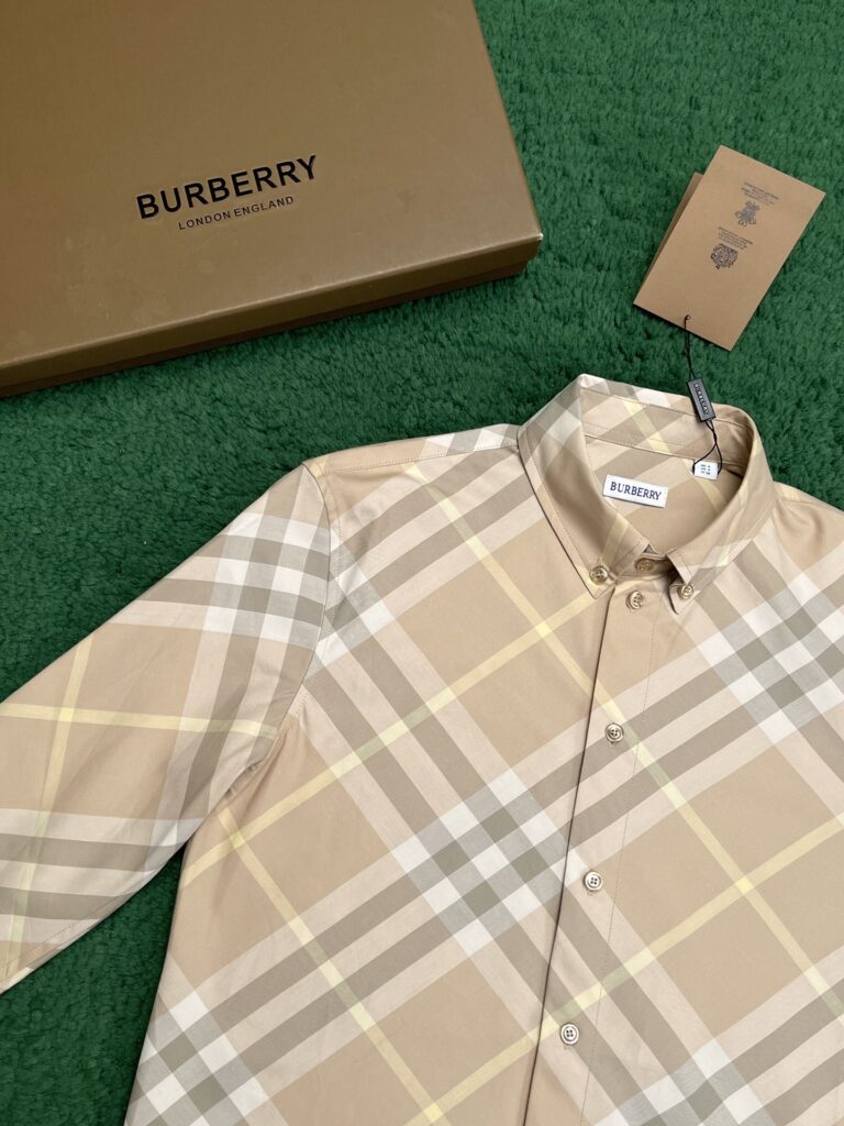 Burberry 버버리 24SS 체크 코튼 긴팔 셔츠 베이지 레플리카 4번 이미지 - 의류 | 세미샵 레플리카 사이트