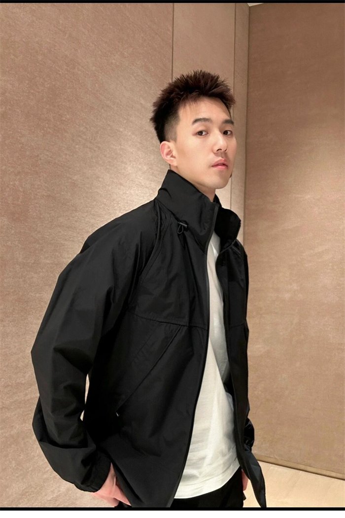 Burberry 버버리 EKD 코튼 블랜드 바람막이 자켓 레플리카 4번 이미지 - 의류 | 세미샵 레플리카 사이트