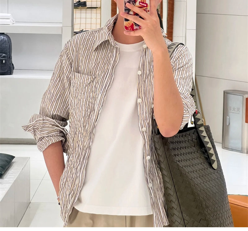 Bottega Veneta 보테가베네타 크러쉬드 테크 포플린 셔츠 베이지 레플리카 4번 이미지 - 의류 | 세미샵 레플리카 사이트