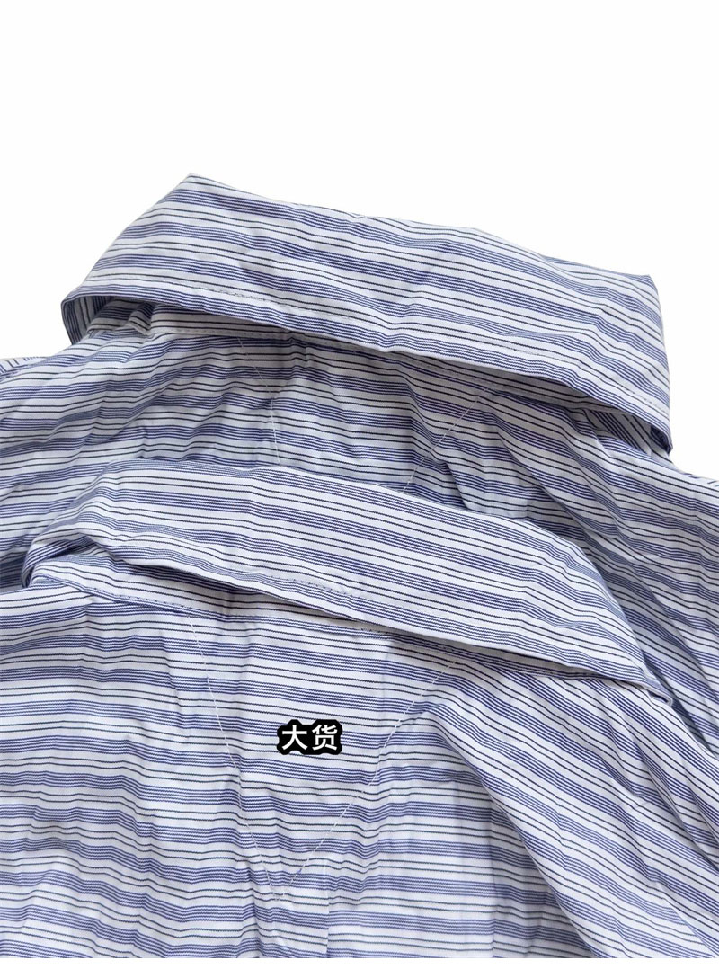 Bottega Veneta 보테가베네타 크러쉬드 테크 포플린 셔츠 블루 레플리카 15번 이미지 - 의류 | 세미샵 레플리카 사이트