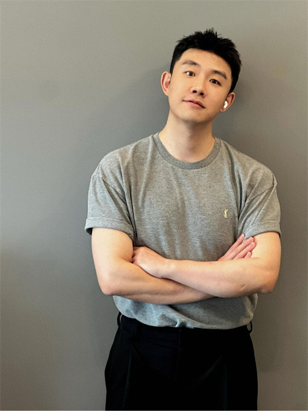 Saint Laurent 생로랑 CASSANDRE 피케 반팔 티셔츠 레플리카 6번 이미지 - 의류 | 세미샵 레플리카 사이트