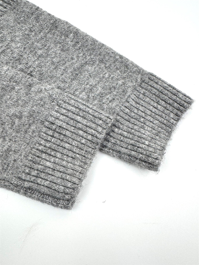 C H A N E L 샤넬 숄더 버튼 CC로고 울 니트 스웨터 레플리카 11번 이미지 - 의류 | 세미샵 레플리카 사이트