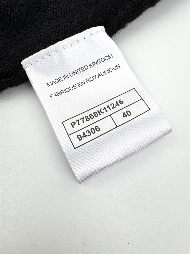 C H A N E L 샤넬 숄더 버튼 CC로고 울 니트 스웨터 레플리카 21번 이미지 - 의류 | 세미샵 레플리카 사이트