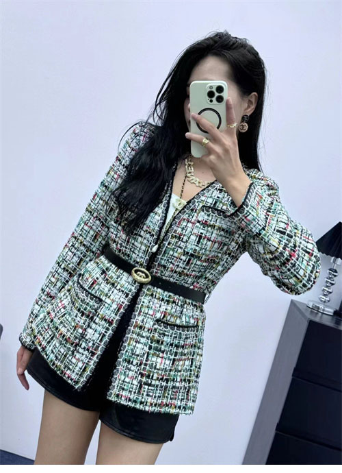 C H A N E L 샤넬 트위드 V넥 자켓 멀티 레플리카 3번 이미지 - 의류 | 세미샵 레플리카 사이트