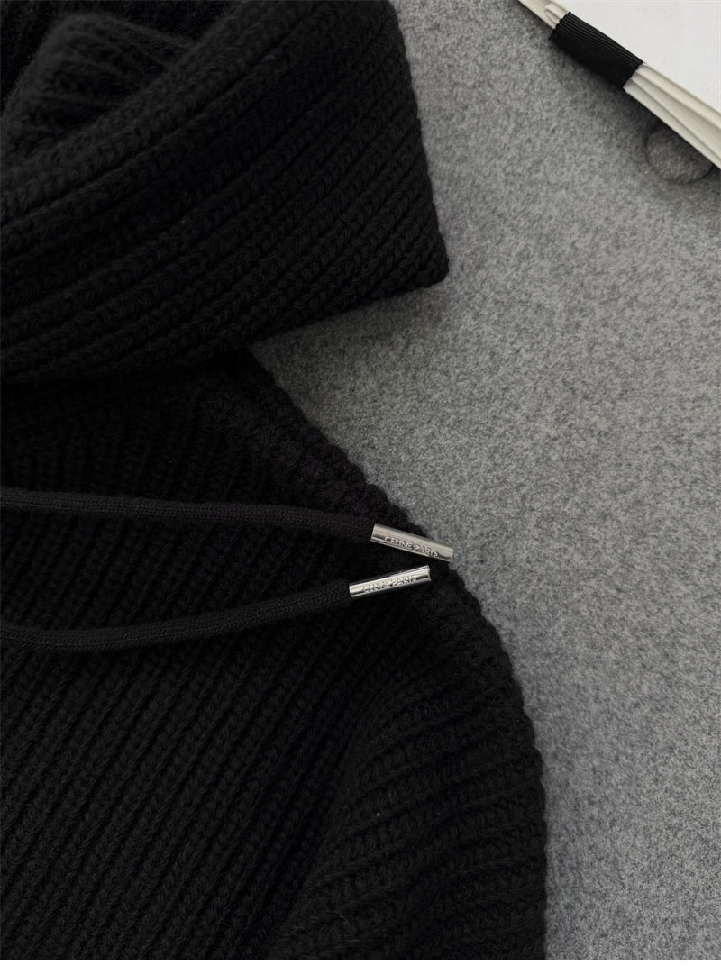 셀린느 셀린느 트리옹프 자수 리브드 울 후드 집업 가디건 레플리카 13번 이미지 - 의류 | 세미샵 레플리카 사이트