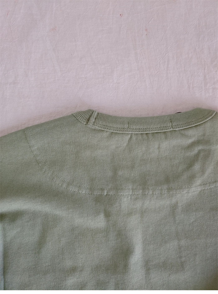 Stone Island 스톤아일랜드 23SS 20444 오버사이즈 핏 자수 티셔츠 레플리카 13번 이미지 - 의류 | 세미샵 레플리카 사이트