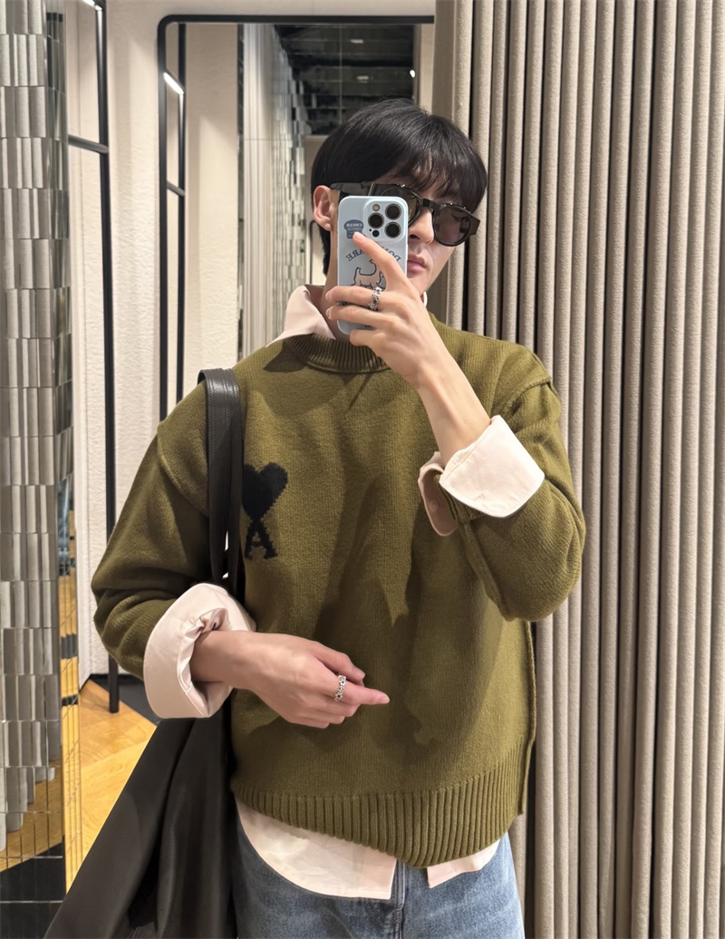 아미 아미 드 꾀흐 울 니트 스웨터 레플리카 6번 이미지 - 의류 | 세미샵 레플리카 사이트