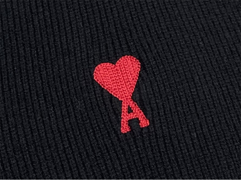 A M I 아미 하트로고 오픈카라 폴로 니트 레플리카 11번 이미지 - 의류 | 세미샵 레플리카 사이트