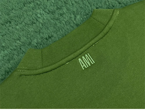 A M I 아미 하트 로고 오버사이즈 스웨트셔츠 맨투맨 3컬러 레플리카 18번 이미지 - 의류 | 세미샵 레플리카 사이트