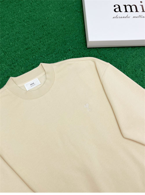 A M I 아미 하트 로고 오버사이즈 스웨트셔츠 맨투맨 3컬러 레플리카 23번 이미지 - 의류 | 세미샵 레플리카 사이트