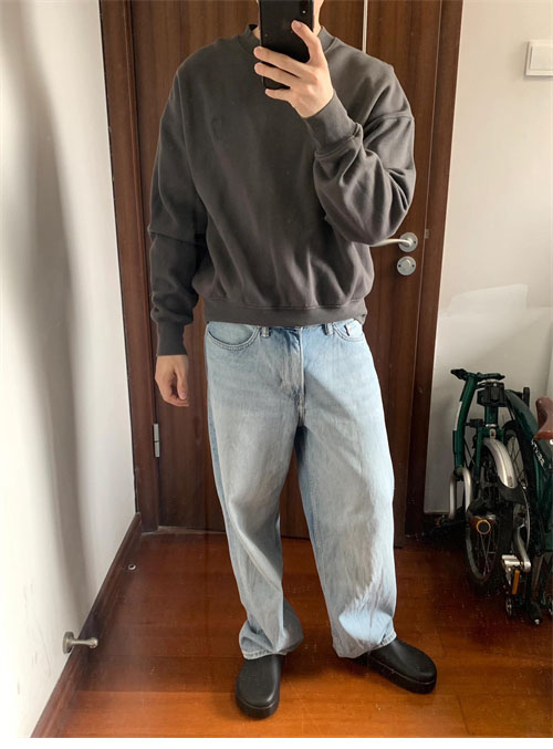 A M I 아미 하트 로고 오버사이즈 스웨트셔츠 맨투맨 3컬러 레플리카 37번 이미지 - 의류 | 세미샵 레플리카 사이트