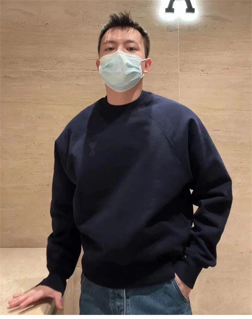 A M I 아미 하트 스웨트셔츠 맨투맨 2컬러 레플리카 21번 이미지 - 의류 | 세미샵 레플리카 사이트