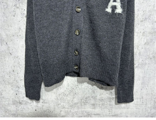 A M I 아미 헤어리 알파카 니트 가디건 레플리카 4번 이미지 - 의류 | 세미샵 레플리카 사이트