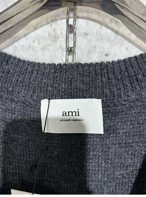 A M I 아미 헤어리 알파카 니트 가디건 레플리카 14번 이미지 - 의류 | 세미샵 레플리카 사이트