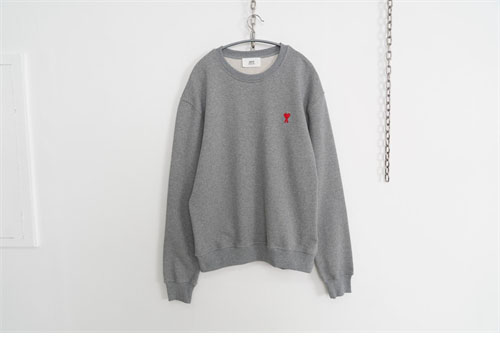 A M I 아미 24FW 스몰 하트 로고 맨투맨 그레이 레플리카 2번 이미지 - 의류 | 세미샵 레플리카 사이트