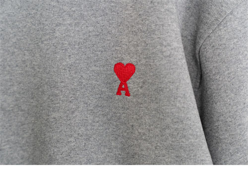 A M I 아미 24FW 스몰 하트 로고 맨투맨 그레이 레플리카 6번 이미지 - 의류 | 세미샵 레플리카 사이트