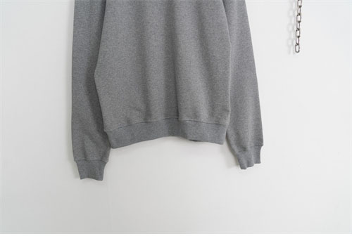 A M I 아미 24FW 스몰 하트 로고 맨투맨 그레이 레플리카 7번 이미지 - 의류 | 세미샵 레플리카 사이트