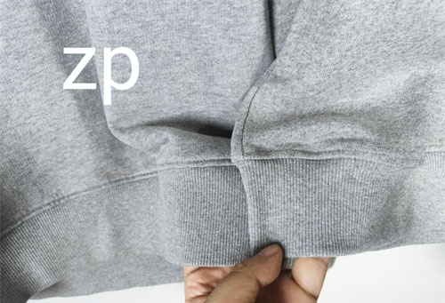 A M I 아미 24FW 스몰 하트 로고 맨투맨 그레이 레플리카 13번 이미지 - 의류 | 세미샵 레플리카 사이트